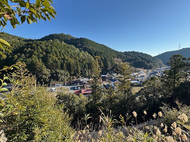 �Ί݂̉h�򎛑�����O�q��ƊX���݂�����